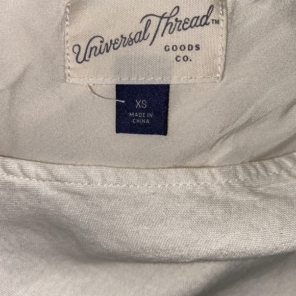 Universal Threads Dress - Picture 4 of 4